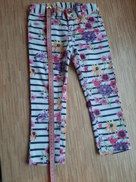Kvietkovane rifle/nohavice, h&m,104
