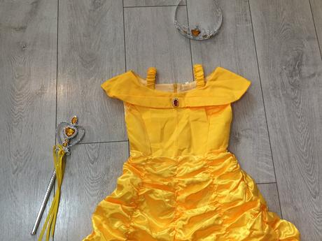 Dievčensky kostym bella 5-7 rokov, 