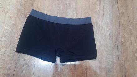 Dievčenské kratasove gatky, 146