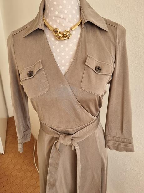 Bledohnedé zavinovacie šaty s, s