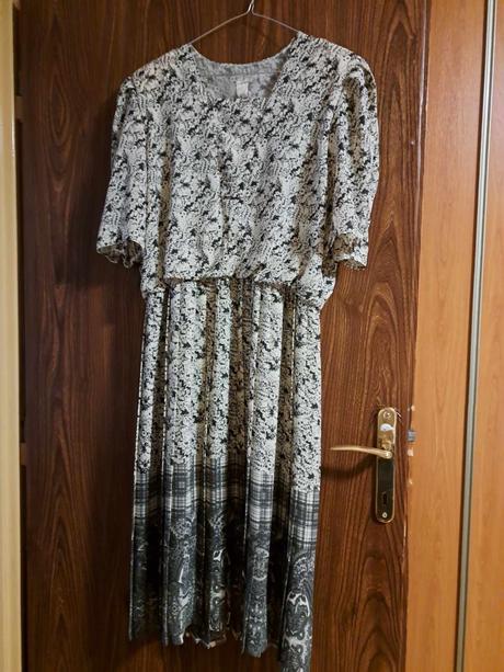 Šaty s naskladanou sukňou, xl