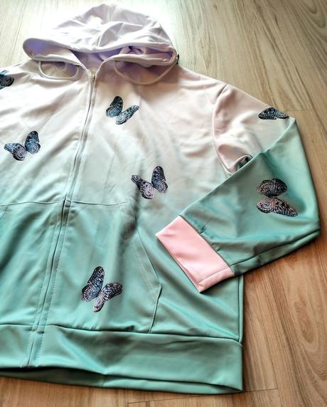 Mikina biela/tyrkysová s motýlikmi, v. xxl/xxxl, xxl