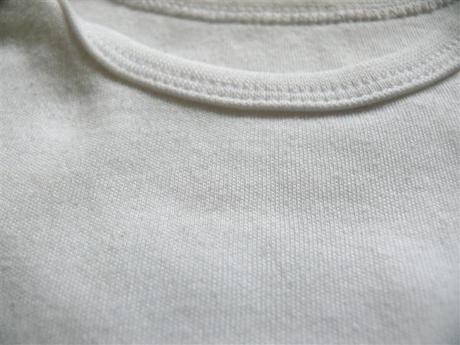 6 ks bodyniek s krátkym rukávom,výborný stav, disney,86