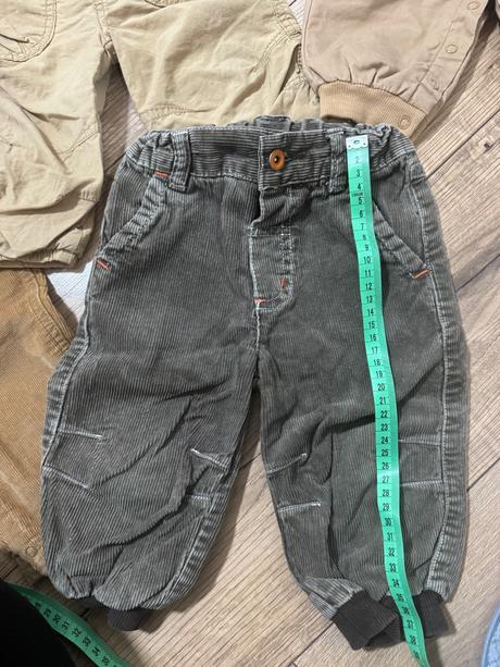 Balík chlapčenských nohavíc, 68–80