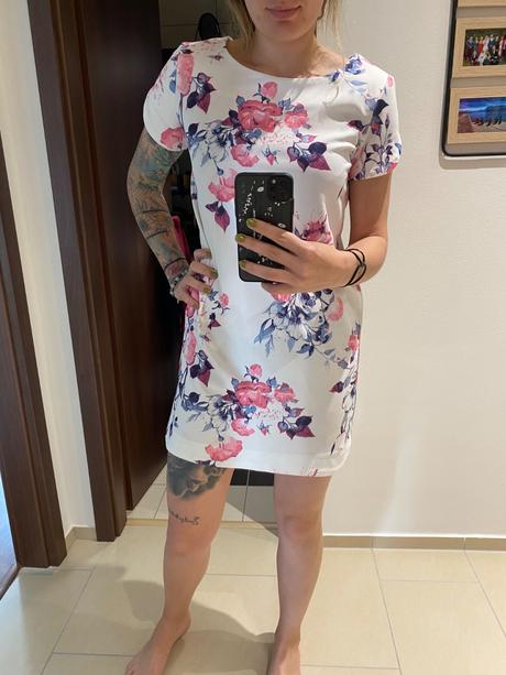 Dámske kvetinové šaty, new yorker,s