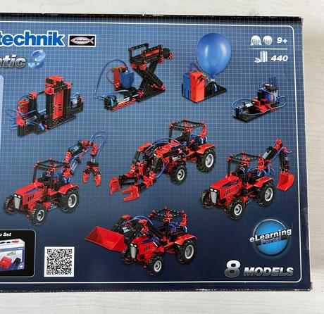 Fischertechnik stavebnica s pneumatickym ovladanim, 