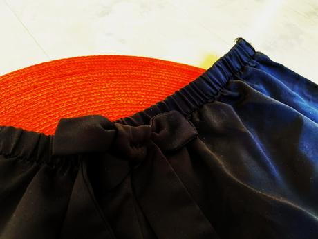 Saténové kraťasky l/xl, l