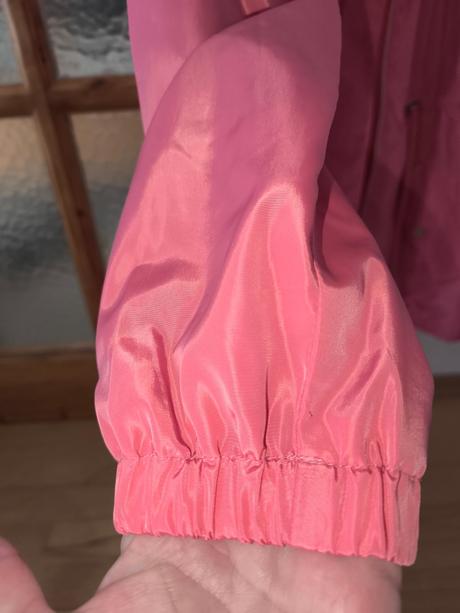 Párka, reserved,158