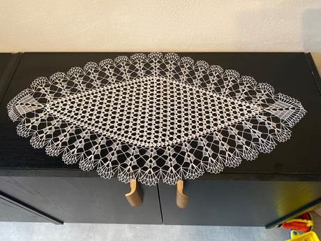 Hackovane prestieranie/obrusok ryba velka, 