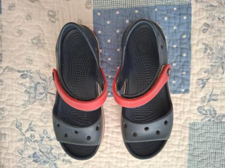 Gumene sandalky, idealne k vode, crocs,32