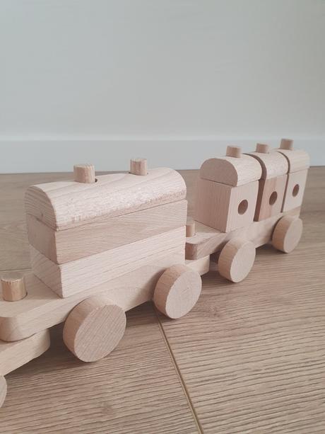 Drevený vláčik, 