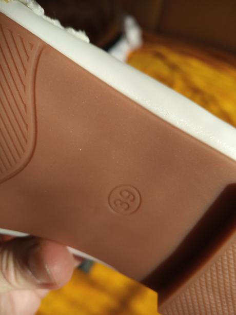 Biele slávnostné topánky, 37