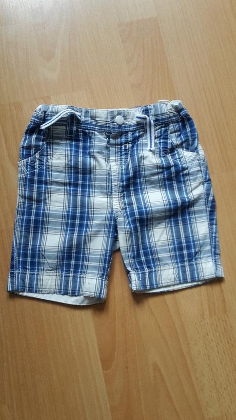 Šortky veľ. 80, c&a,80