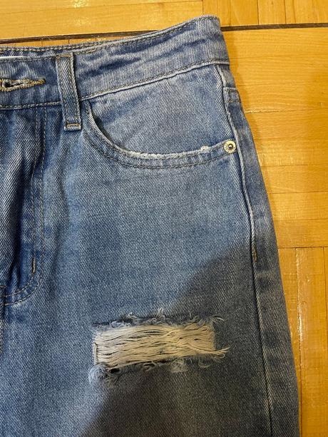 Potrhaná rifľová sukňa, sinsay,32