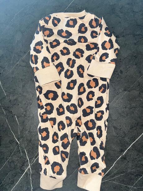 Pyžamo na zips v.56 leopard, lindex,56