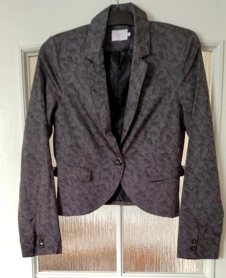 Sako s krásnym motívom, only,m