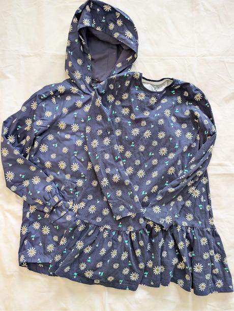 Bunda s margaretkami, f&f,134