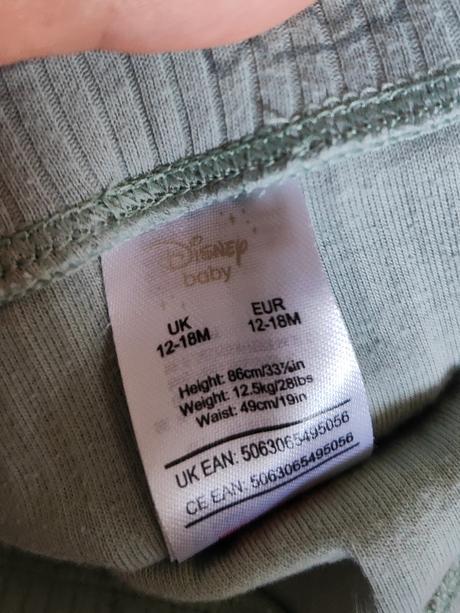 Rebrovaný set, disney,86