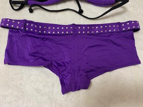 Krásne fialové dvojdielne plavky, m