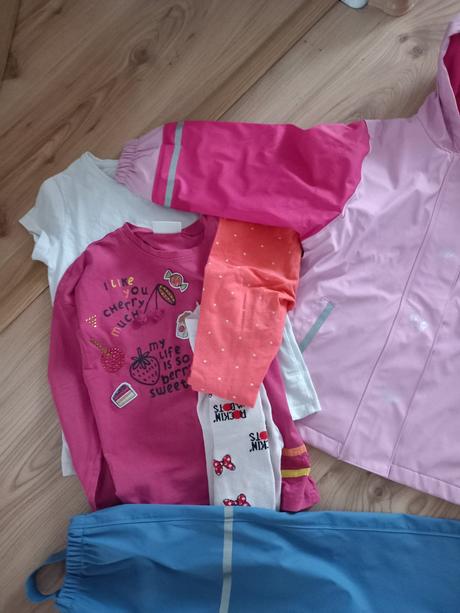 Balík oblečenia, 104–116