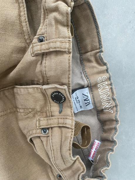 Elegantné nohavice, zara,92