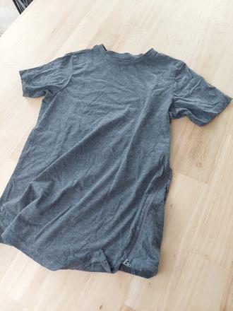 Tričko so zipsom, 134