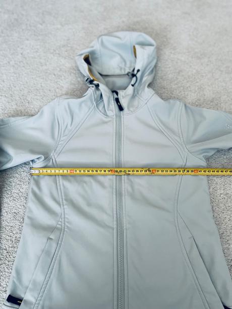 Softshelova bunda, 36