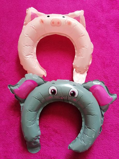 2x nafukovacia čelenka,