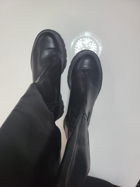 Stradivarius elasticke čižmy, stradivarius,39