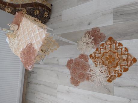 Štvorcová veľká dečka háčkovaná+menšie, 