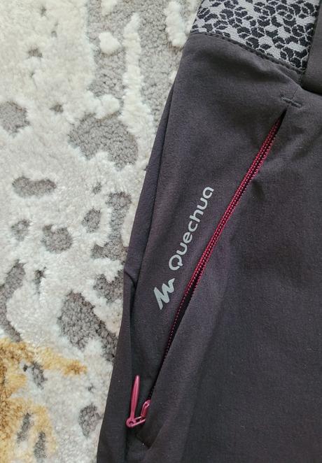 Dámske turisticke nohavice 2v1, decathlon,s