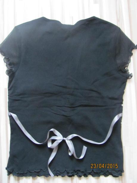 Čierne so striebornými pásikmi, next,38