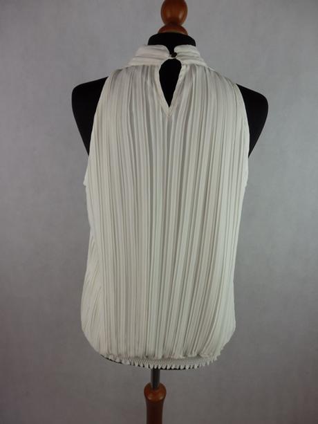 Spoločenský plisovaný top, 44