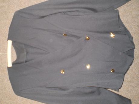 Komplety a supravy, 38