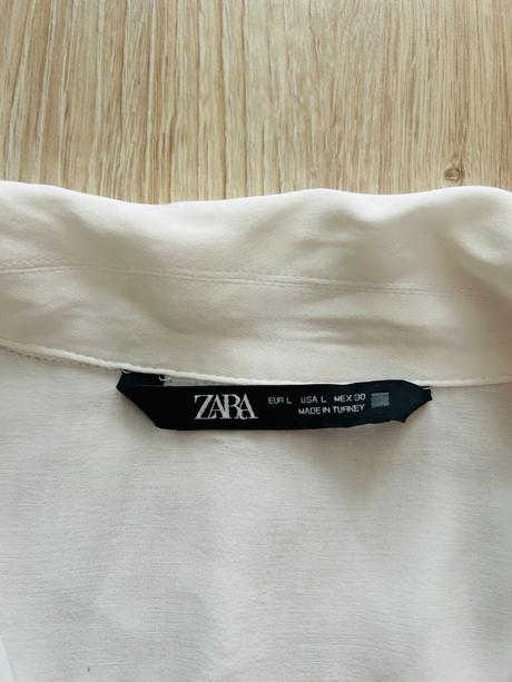 Krásne zavinovacie saténové šaty značky zara, zara,l