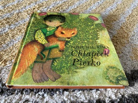 Chlapček pierko prvé vydanie 1980,