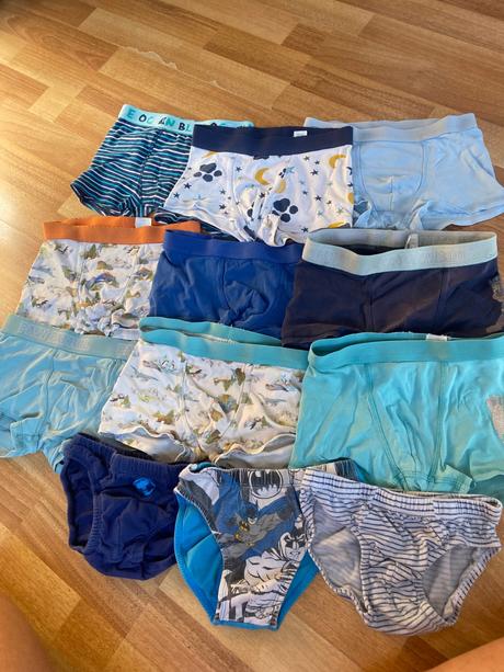 Trenky, reserved,116