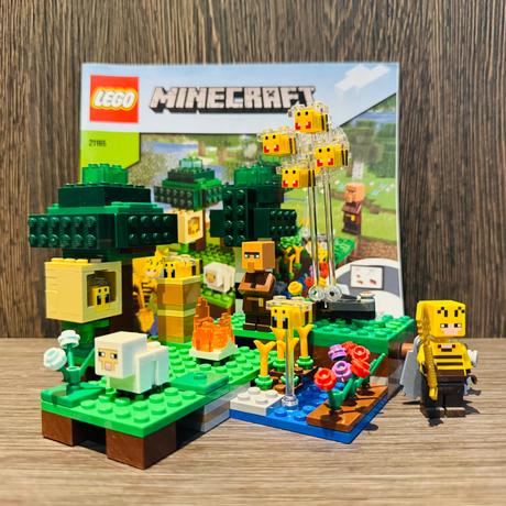 Lego minecraft 21165 včelia farma, 