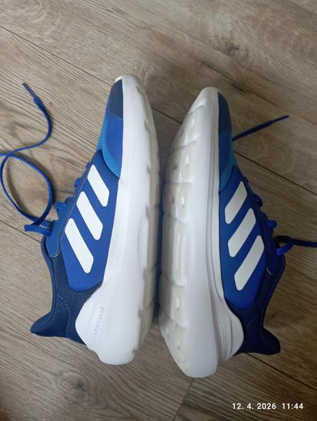 Tenisky s poštovným, adidas,38