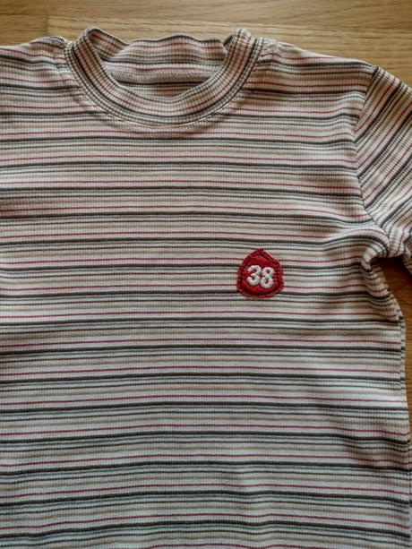 Pásikavé tričko, 116