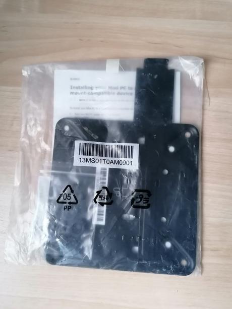 Vesa držiak na mini pc, asus