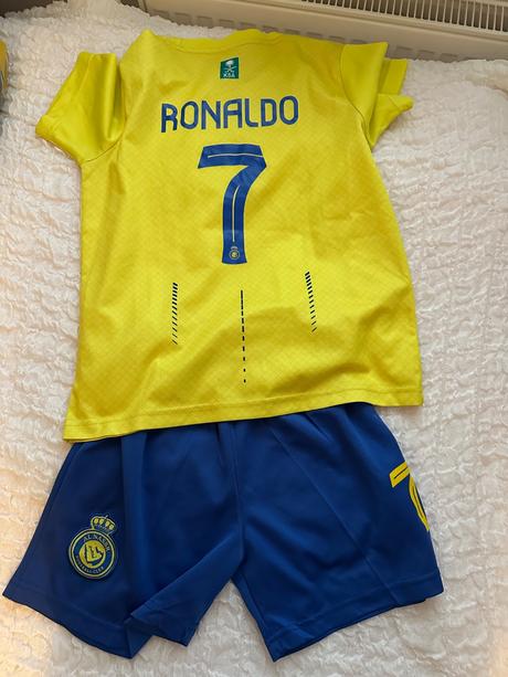 Dres ronaldo, 140