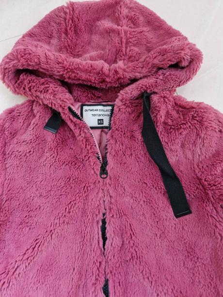 Chlpatá bunda, terranova,xs