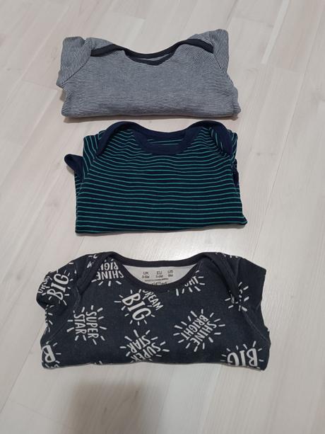 Balík oblečenia, 68–80