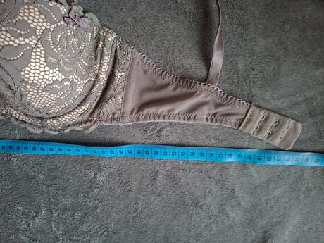Balkonetova podprsenka, f&f,70c