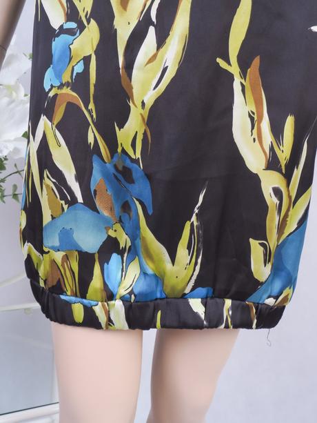 Letné saténové šaty viceversa, 40