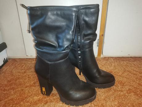 Ccc čižmy na podpätku, 37