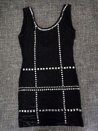 Cierne minišatky s nitmi, s