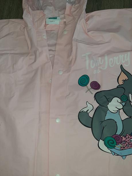 Pršiplášť pončo, 