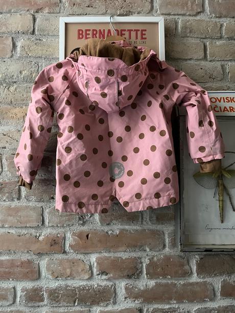 Bunda do dazda, tcm,104